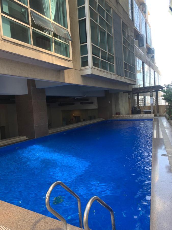 Club Ultima Cebu City Εξωτερικό φωτογραφία